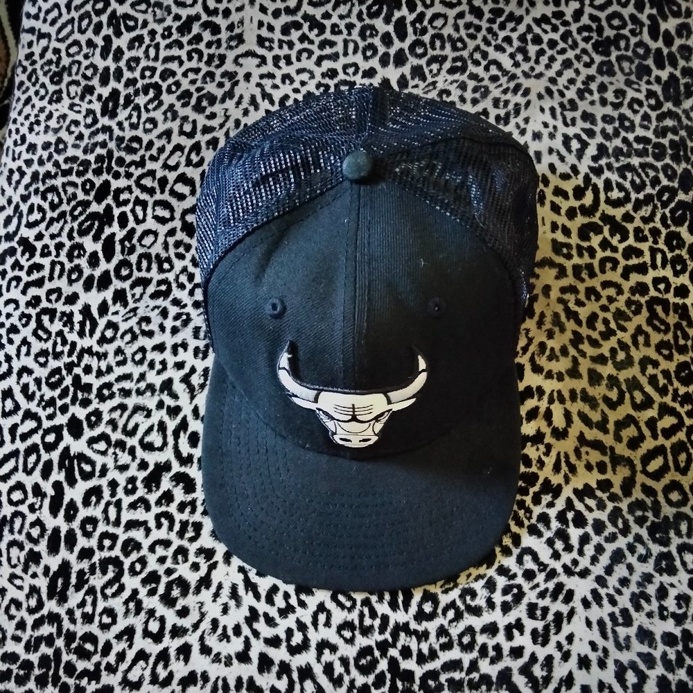 Bulls cap
